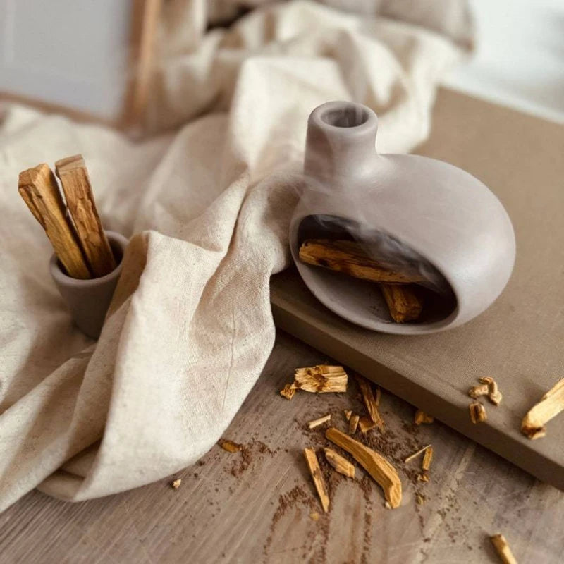10 Varitas de Palo Santo Natural – Madera Aromática de Alto Contenido de Aceites para Meditación, Yoga, Aromaterapia y Hogar